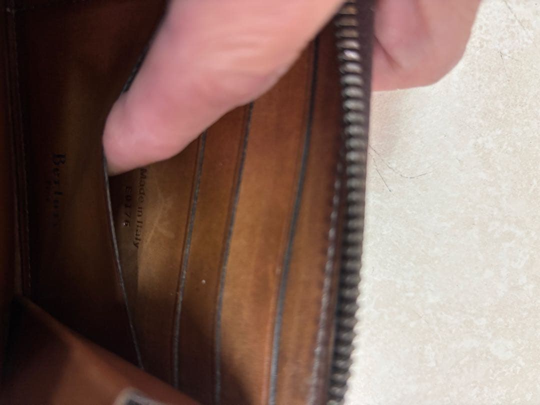 最終値下げ！1月末まで Berluti ブラウンレザー 長財布