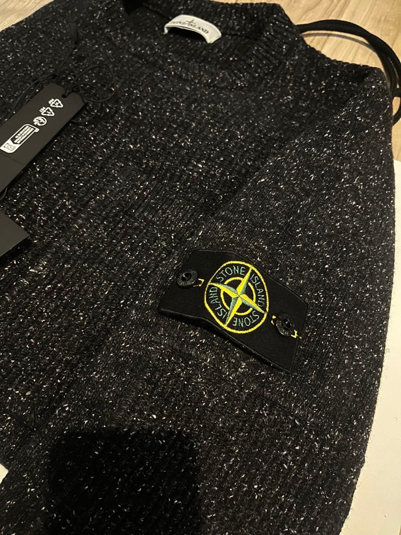 ★極美品 stone 黒7ゲージニット M ショッパー付き★