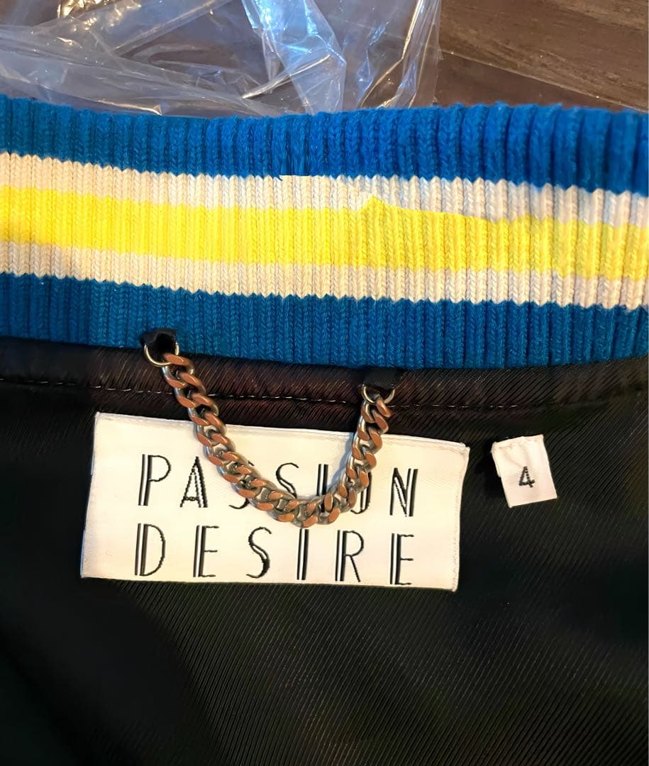 hyde着用同モデル同カラー。状態良✨️