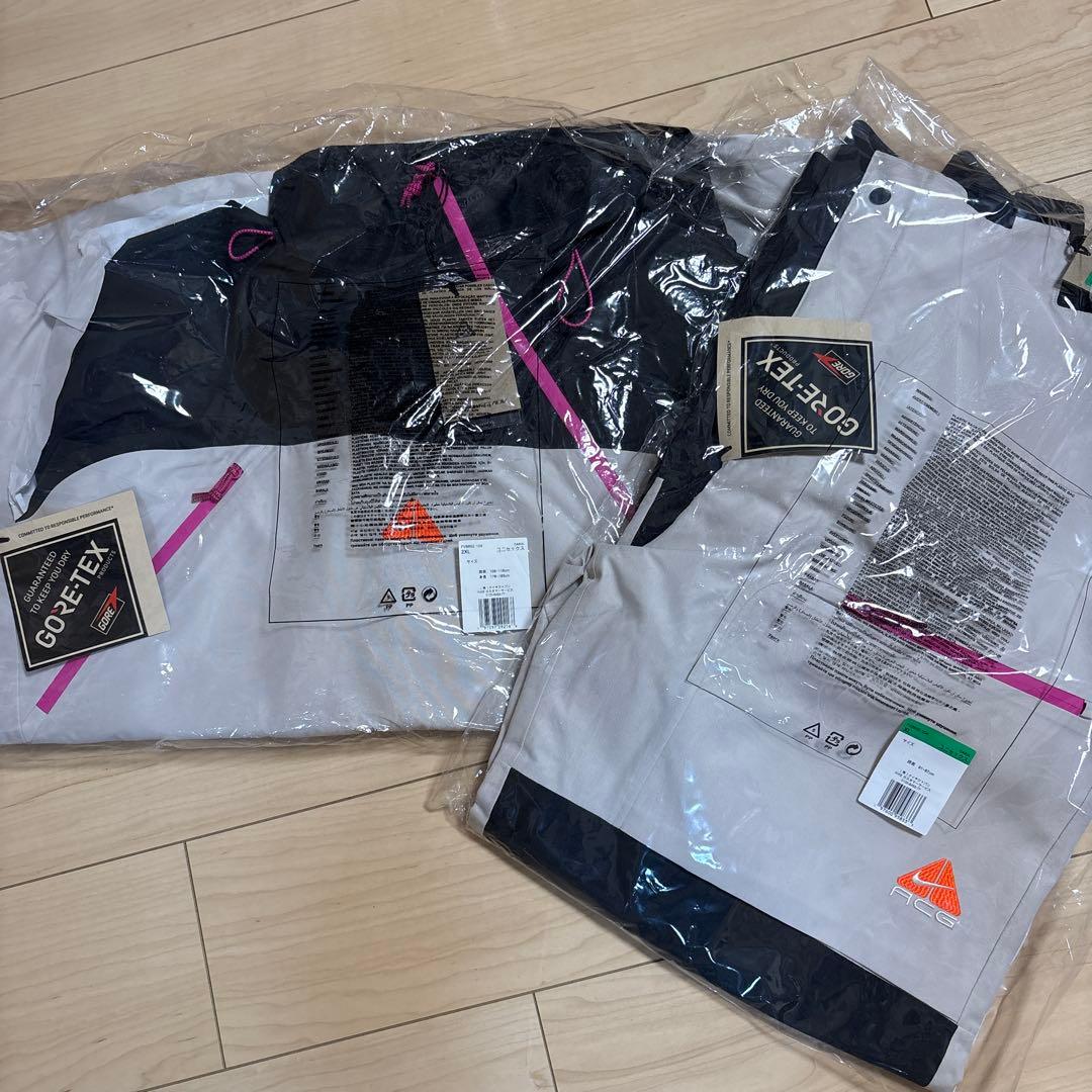 【最終値下げ】ナイキ スノボ スキーウエア GORE-TEX 上下セット