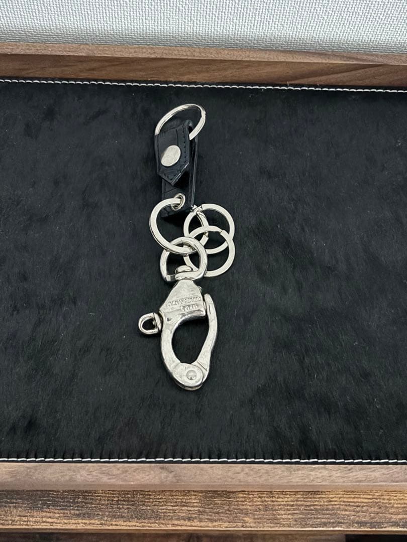 コーネリアンタウラス　フック付きキーホルダー