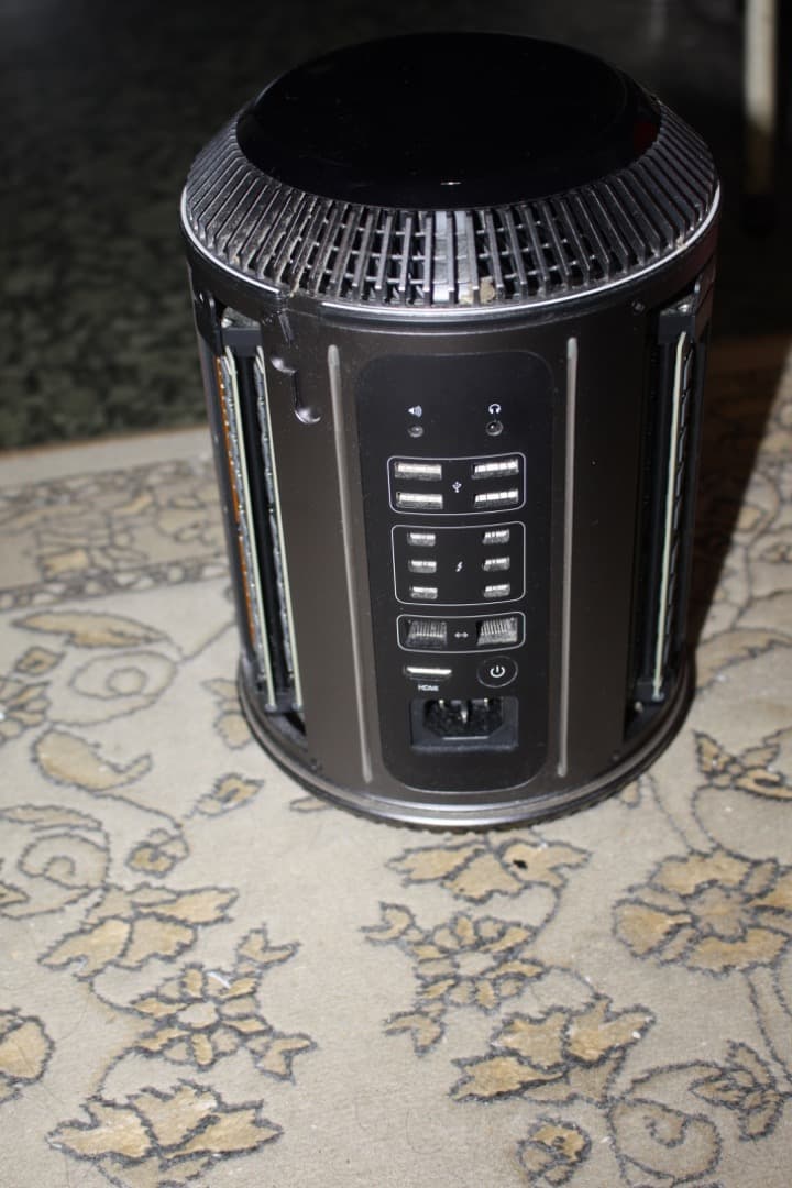 動作確認済み Mac Pro (Late 2013)MD878J/A