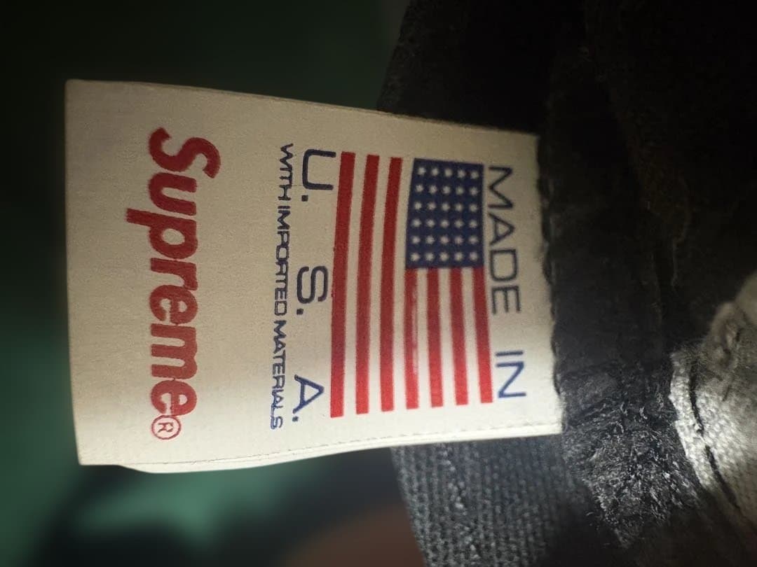 Supreme 黒 キャップ Sロゴ刺繍