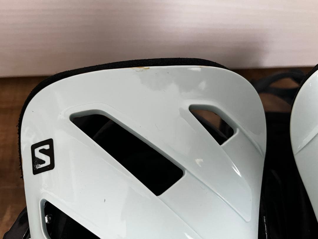 SALOMON RHY THM スノーボード ビンディング 水色