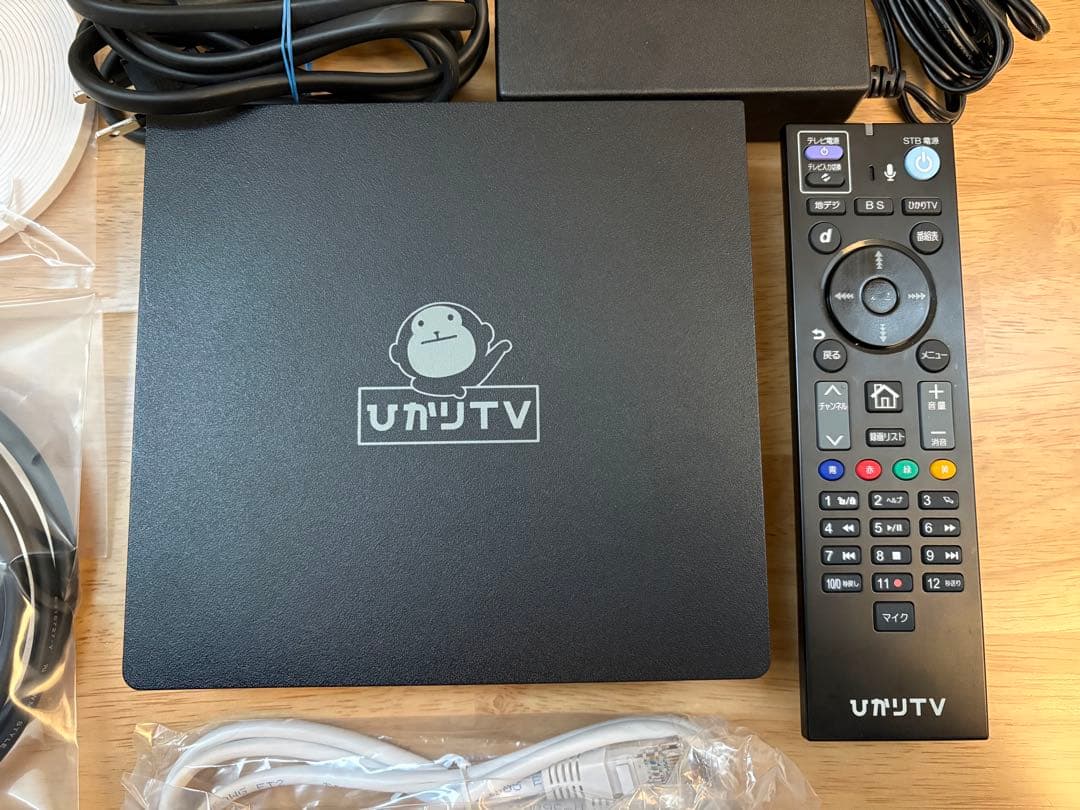 ひかりTVチューナー　ST3400