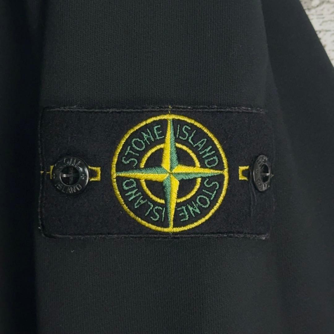 11766【美品・QR鑑定済み】ストーンアイランド　XLサイズスウェット　黒