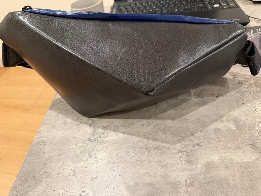 GEMER(ジェマー) BODY BAG COBALT定価33600円未使用品