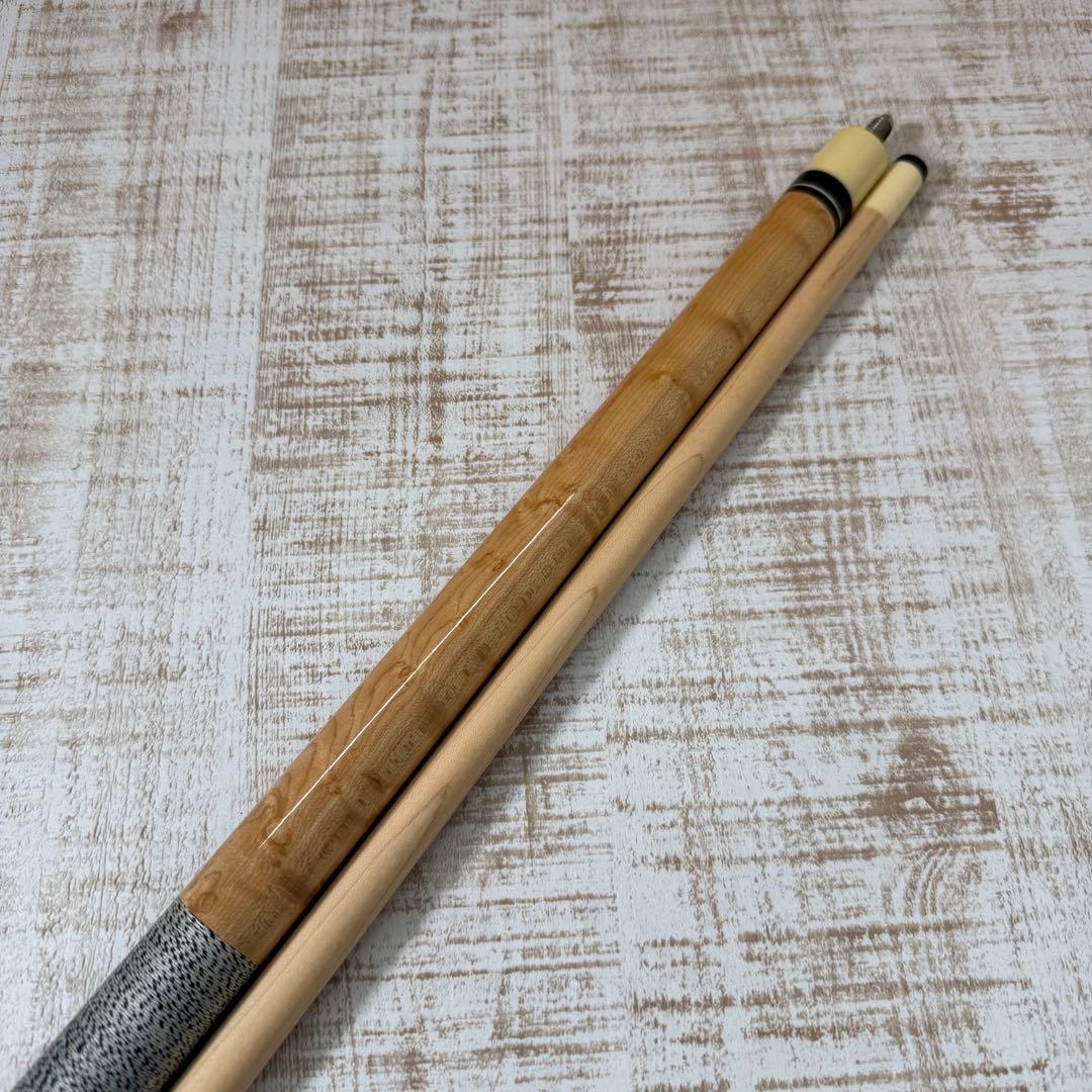 美品　ADAM アダム ビリヤードキュー　シャフト　ケース付き