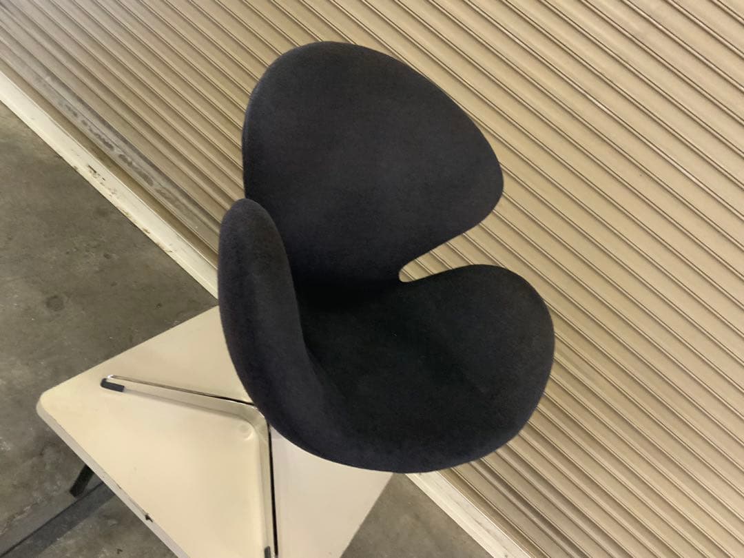 スワンチェア　1人掛けソファ/パーソナルチェア　アルネヤコブセン