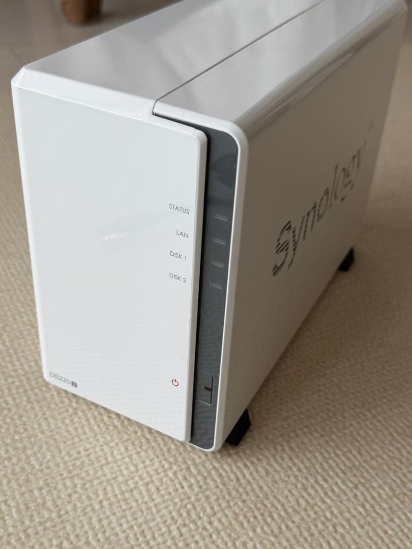 Synology DS220j NAS (WD Red 2TB HDD付)