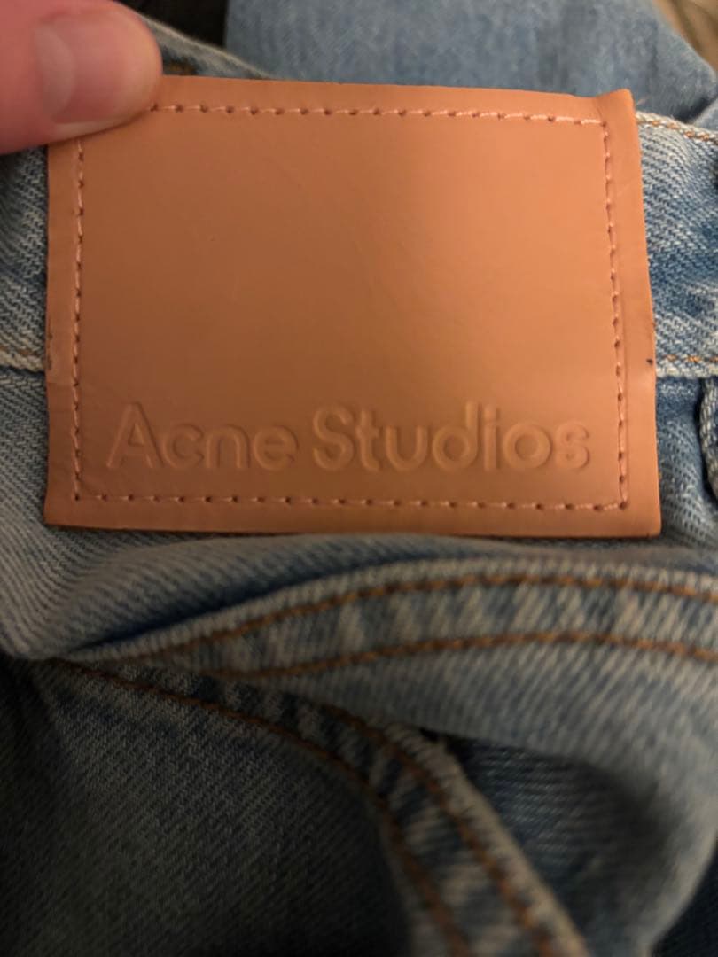 Acne Studios フレアデニム