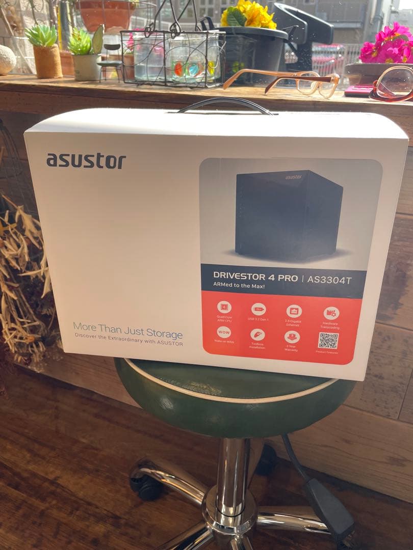 DRIVESTOR 4 Pro AS3304T 良品　nas asustor