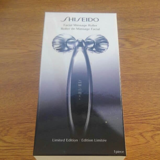 資生堂フェイシャルマッサージローラー