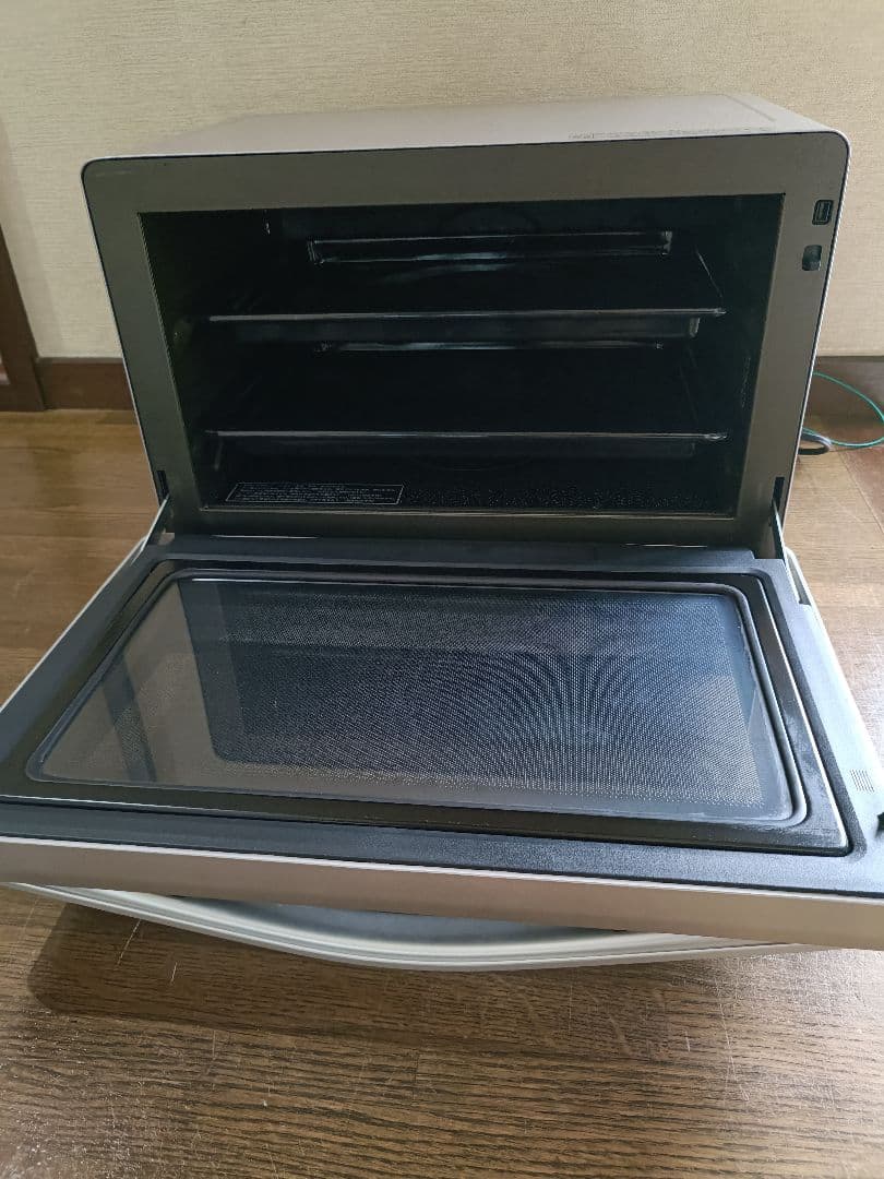 お*る様 SHARP RE-S31F-S シルバー 電子レンジ　中古品