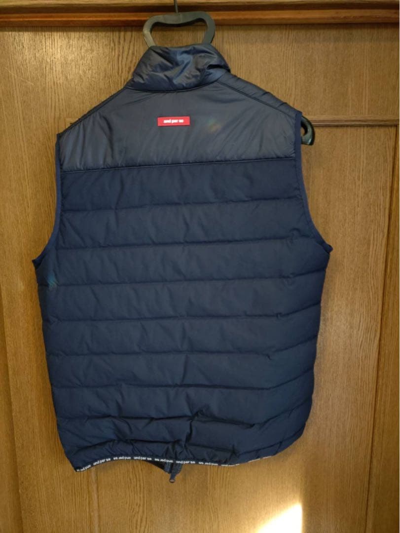 and per seのメンズ用中綿ゴルフ用ベスト