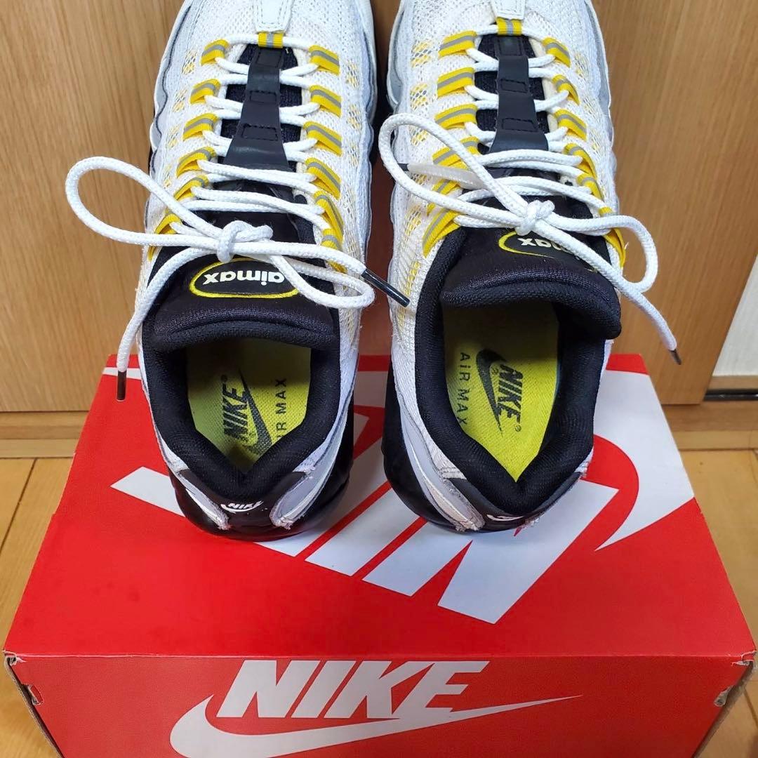 ナイキ エアマックス95 エッセンシャル DQ3982-100