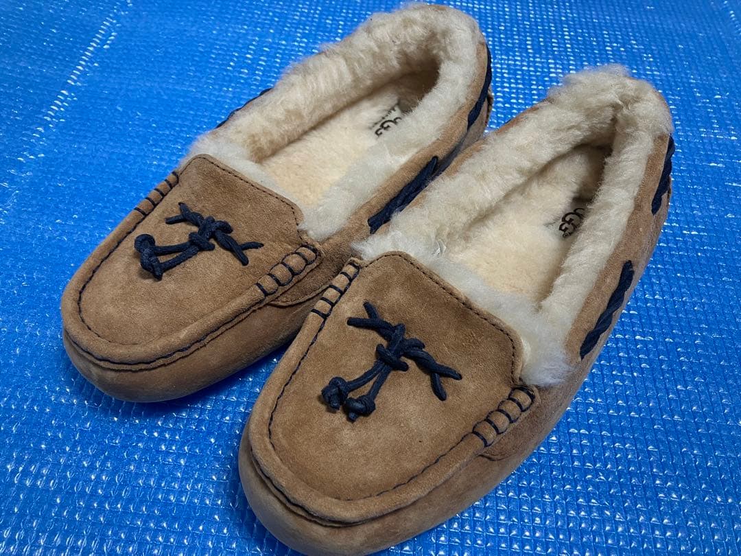 ルリ　UGG W BRETT レディース　1005531