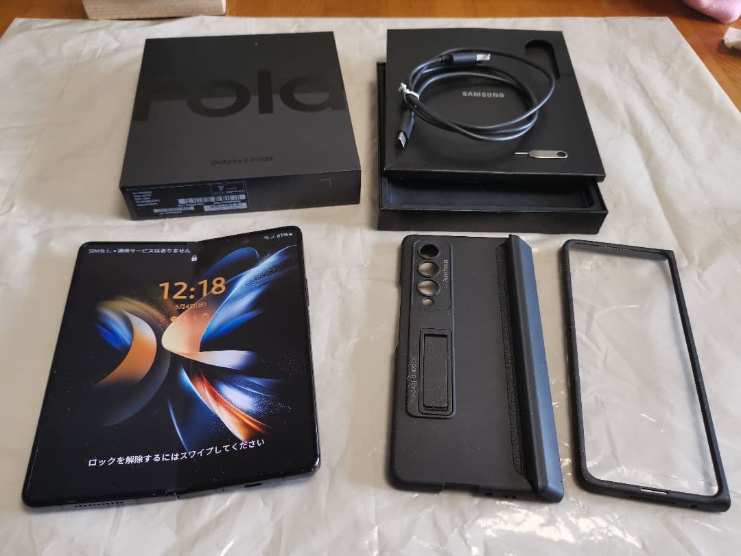 Samsung Galaxy Z Fold4 本体韓国モデルSIMフリー