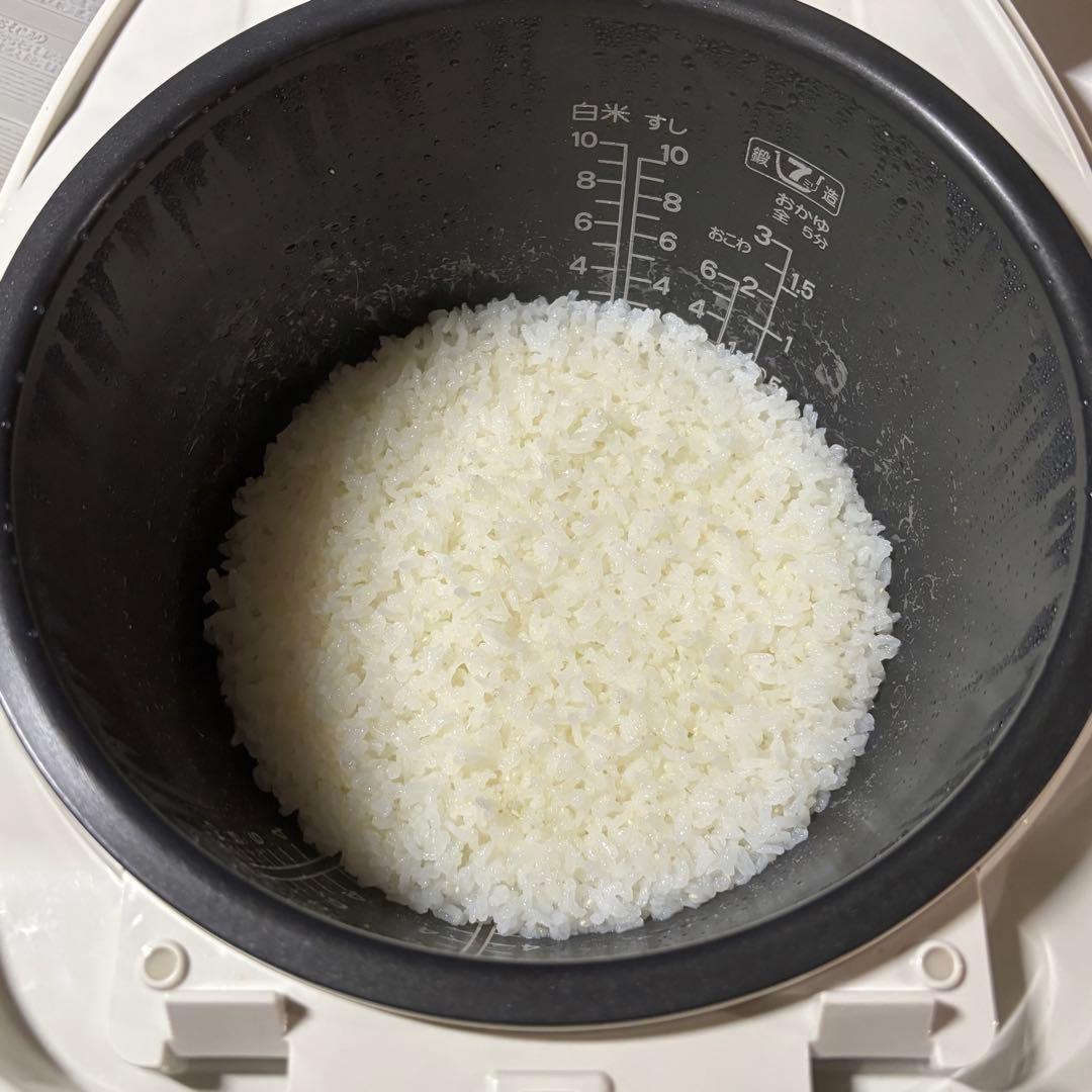 東芝　一升炊き　圧力IH 動作良好