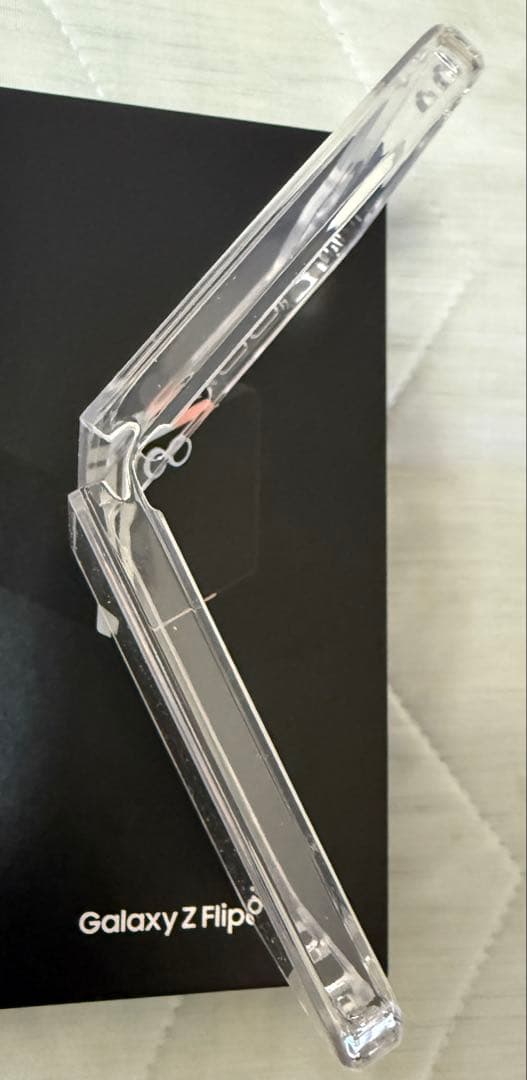 Galaxy z flip6 公式限定色 ホワイト 新品並 日本国内版
