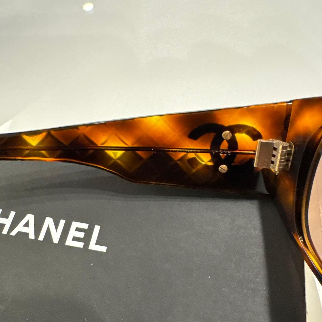 CHANEL ブラウン サングラス　べっこう