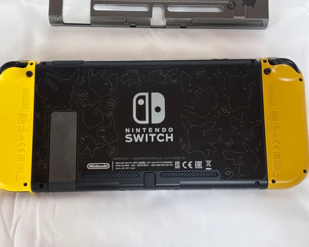 Switch 本体 ピカチュウ イーブイ ポケモン 動作確認 初期化済