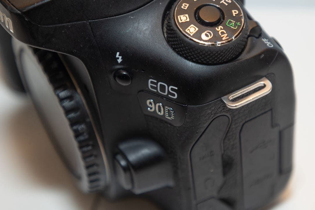 Canon EOS 90D ジャンク品