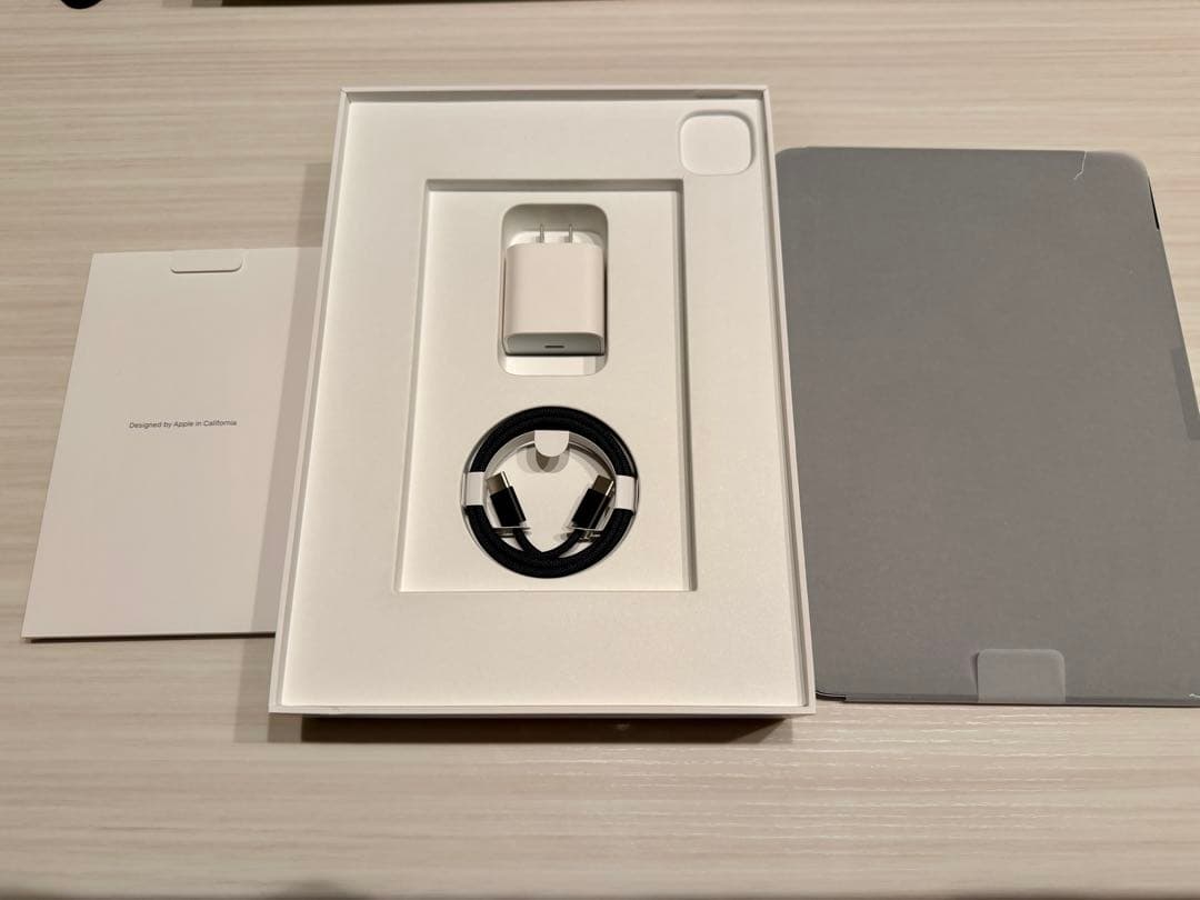 【最終値下げ】11インチ iPad Pro M4 256GB Wi-Fi