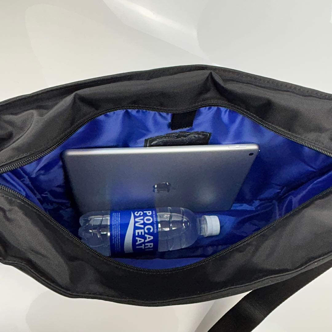 未使用級　DIESEL メッセンジャーバック　クロスボディー　A4収納　黒