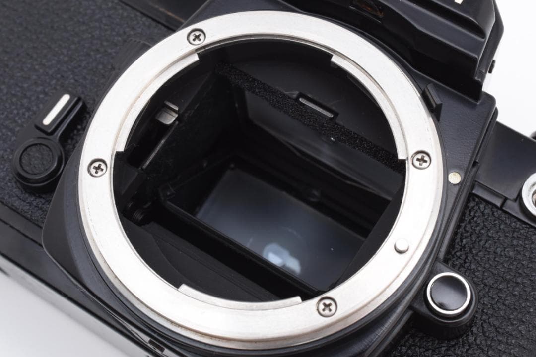 【動作良好】Nikon FM2 中期型ブラック◆露出計OK・モルト交換済み