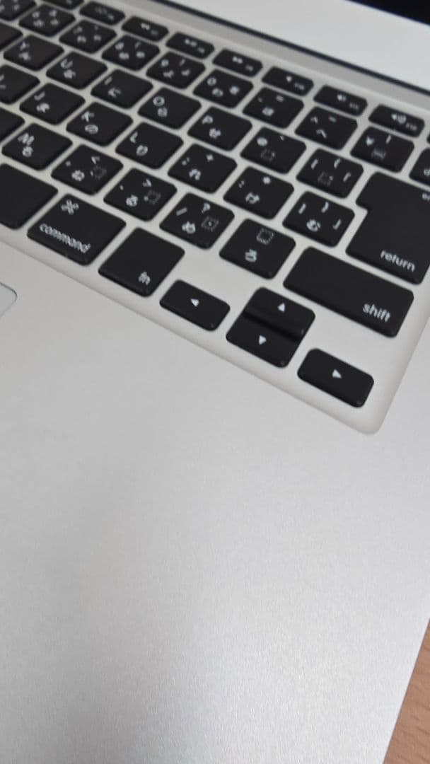 MacBook Air 13inch Early 2015 シルバー