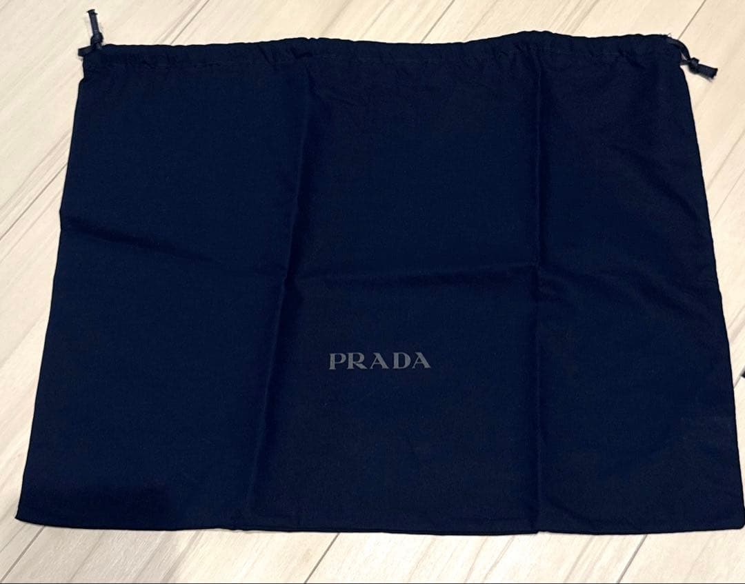 PRADA ブラック リナイロンベースボールキャップ Sサイズ　2HC274