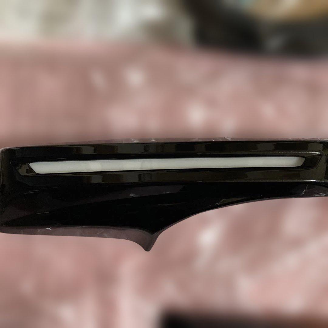 ハイエースシグネチャーイルミブレード