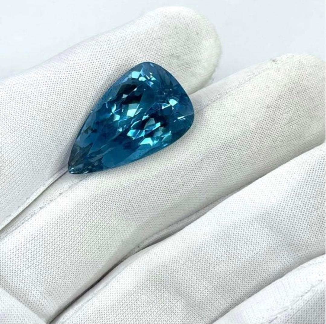 専用　宝石ルース　【希少な特大！最高品質ペアシェープ】天然ロンドンブルートパーズ
