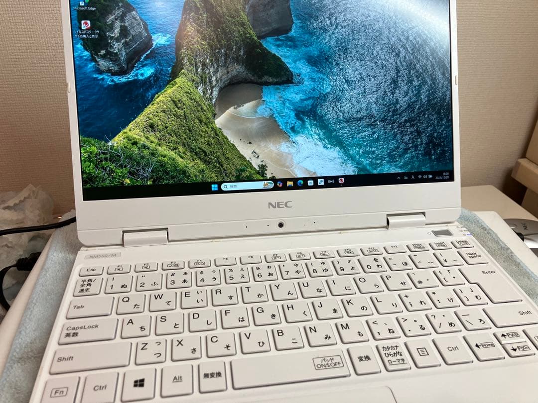 Office入り12.5型　NEC NM560/MAW-J 使用時間少