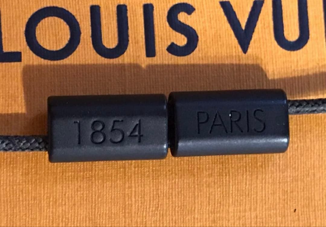 ルイヴィトン　ネックレス