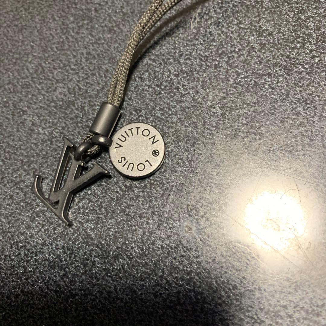ルイヴィトン　ネックレス