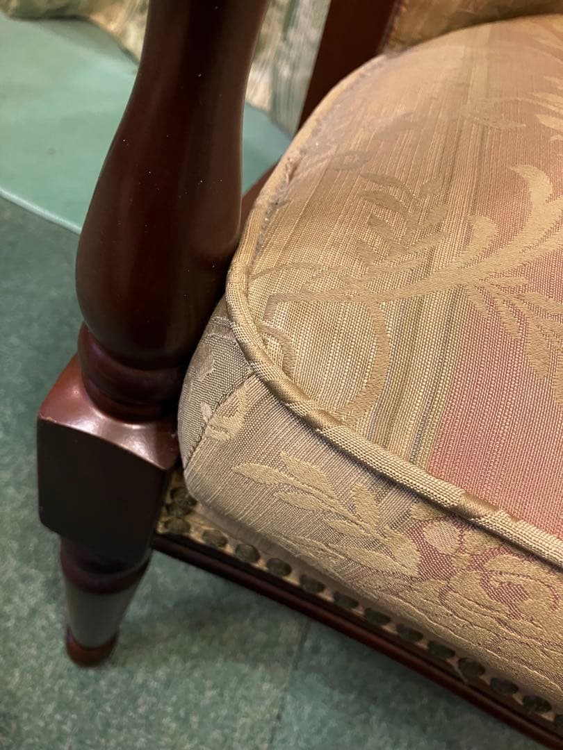 お値下げ　アンティーク　肘掛け　椅子1人掛け　英国風　家具の老舗マルニ　木工製