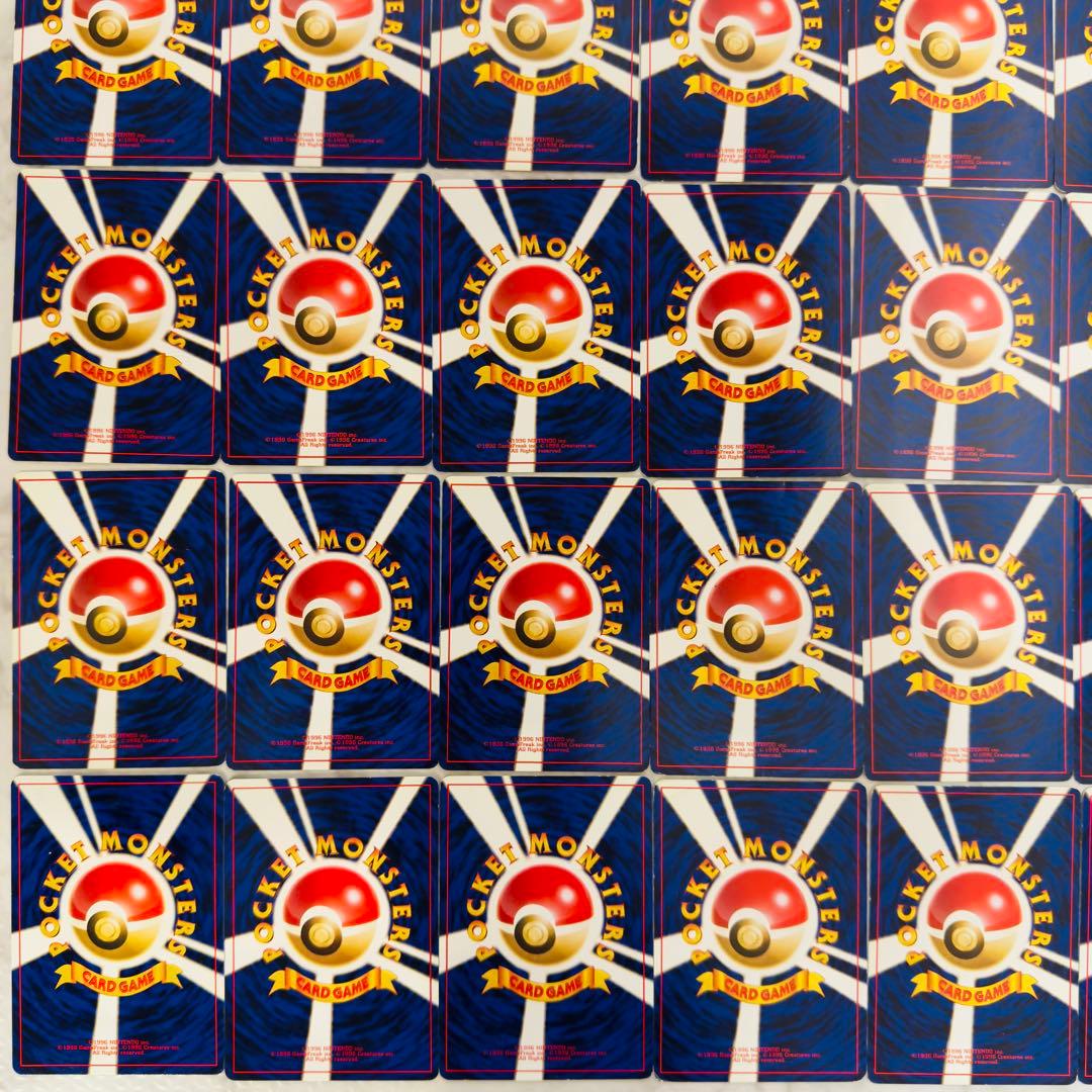 ポケモンカード　旧裏　スタジアムカード　18種　70枚　まとめ売り