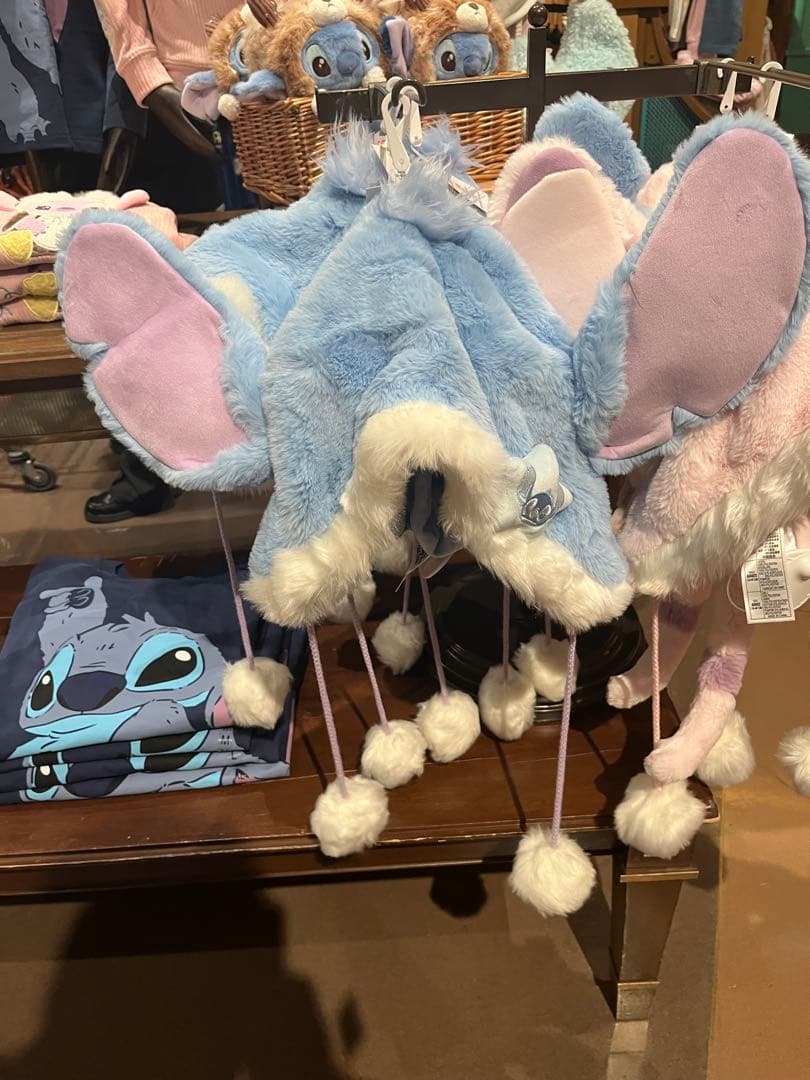上海ディズニー　スティッチとエンジェル　ふわふわファンキャップ　帽子