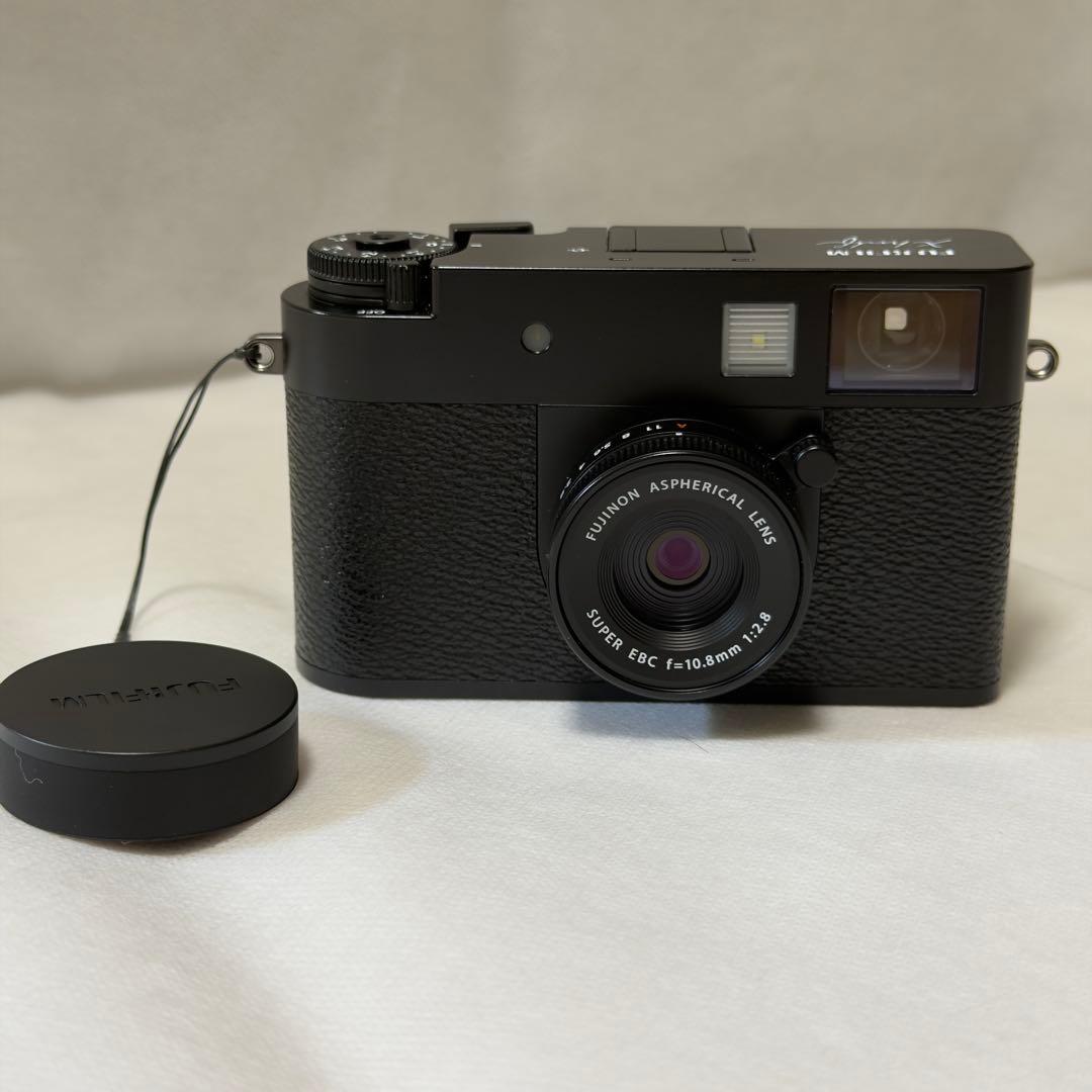 FUJIFILM xhalf X-HF1 ブラック おまけあり