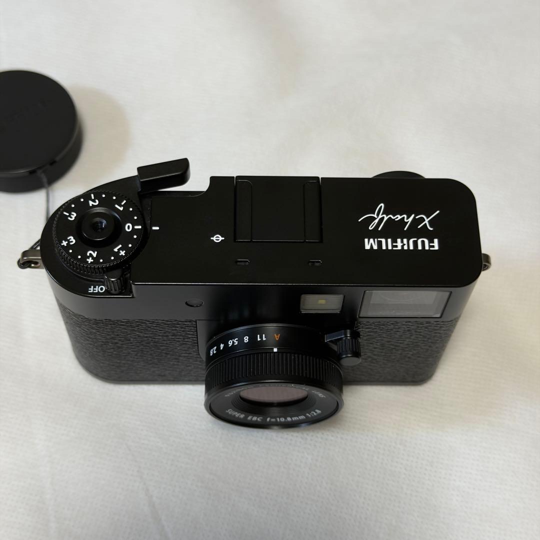 FUJIFILM xhalf X-HF1 ブラック おまけあり