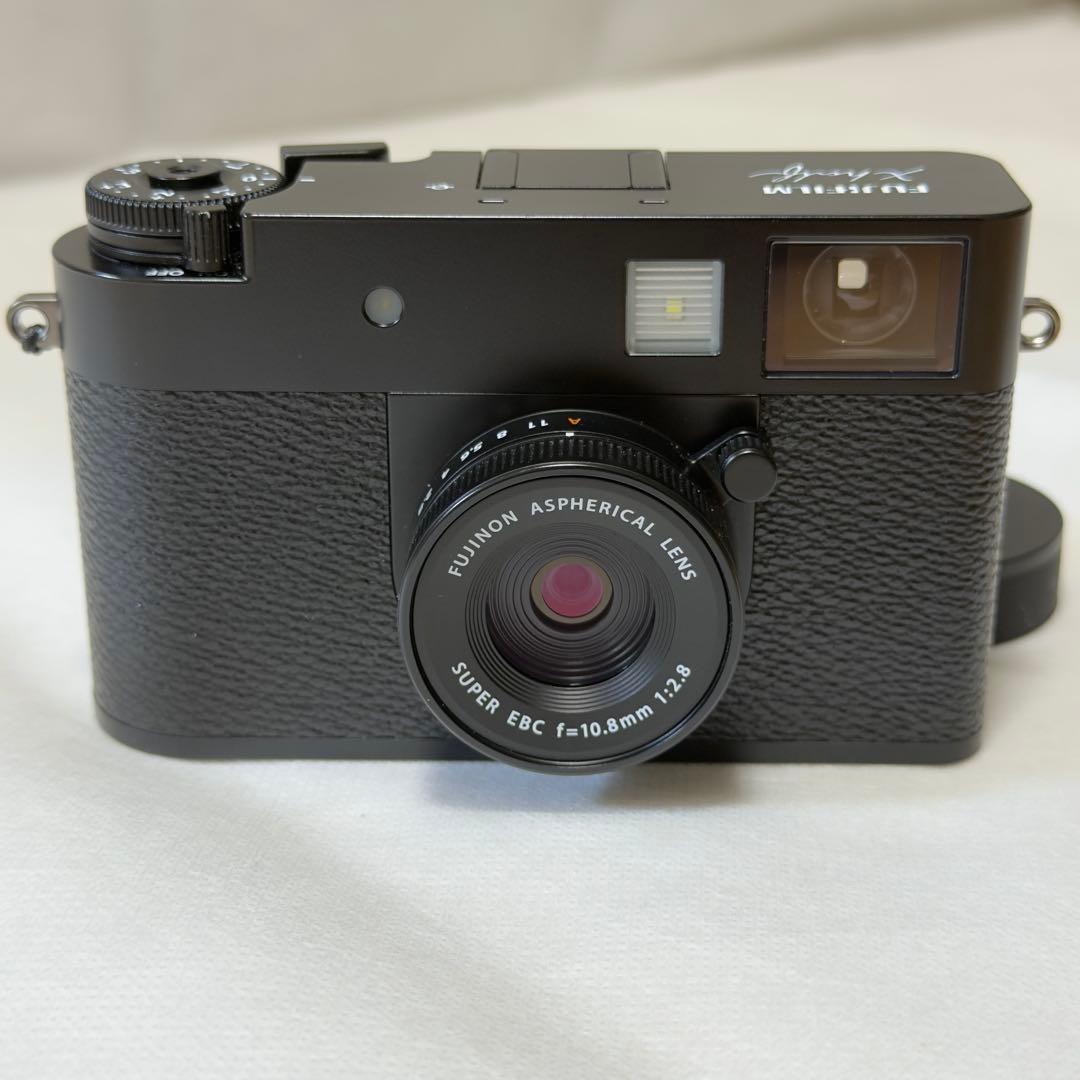 FUJIFILM xhalf X-HF1 ブラック おまけあり