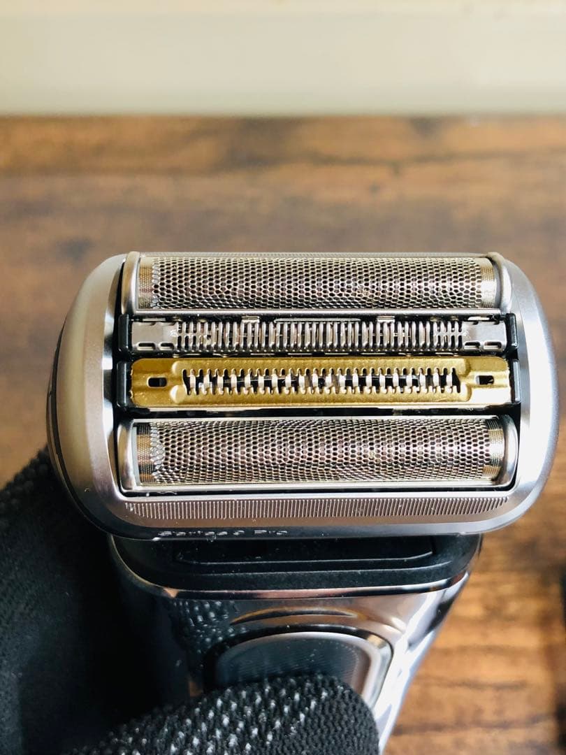 【むぎ】BRAUN シリーズ9 Pro 9466cc メンズシェーバー