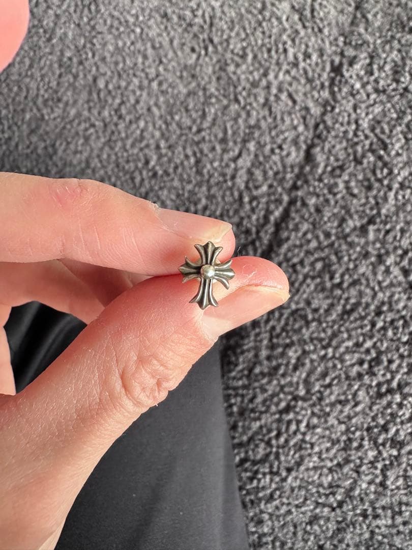 CHROME HEARTS クロムハーツ シルバーピアス フラワーモチーフ