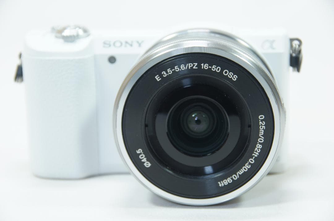 【美品】 SONY α5100 ホワイト シャッター数248回 【返品保証】