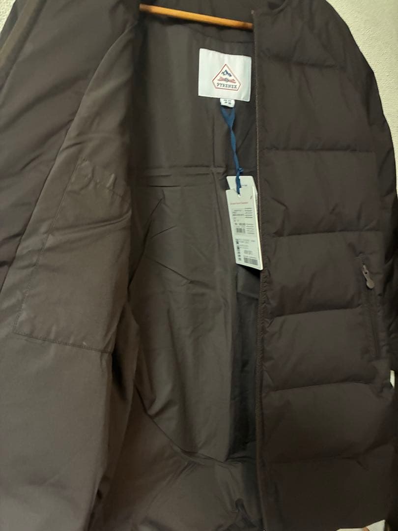新品未使用　PYRENEX ダウンジャケット JP 36 人気ダークブラウン