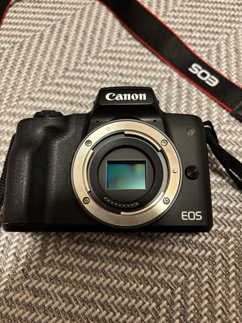 デジタルカメラ Canon EOS Kiss M