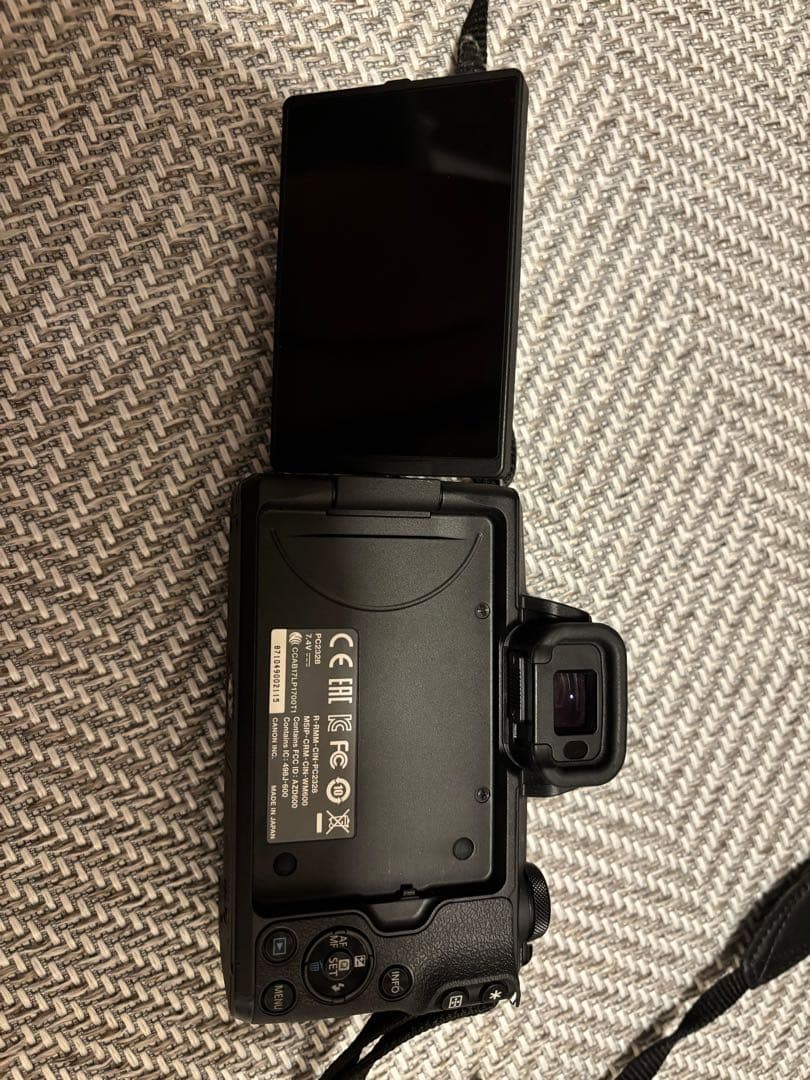 デジタルカメラ Canon EOS Kiss M