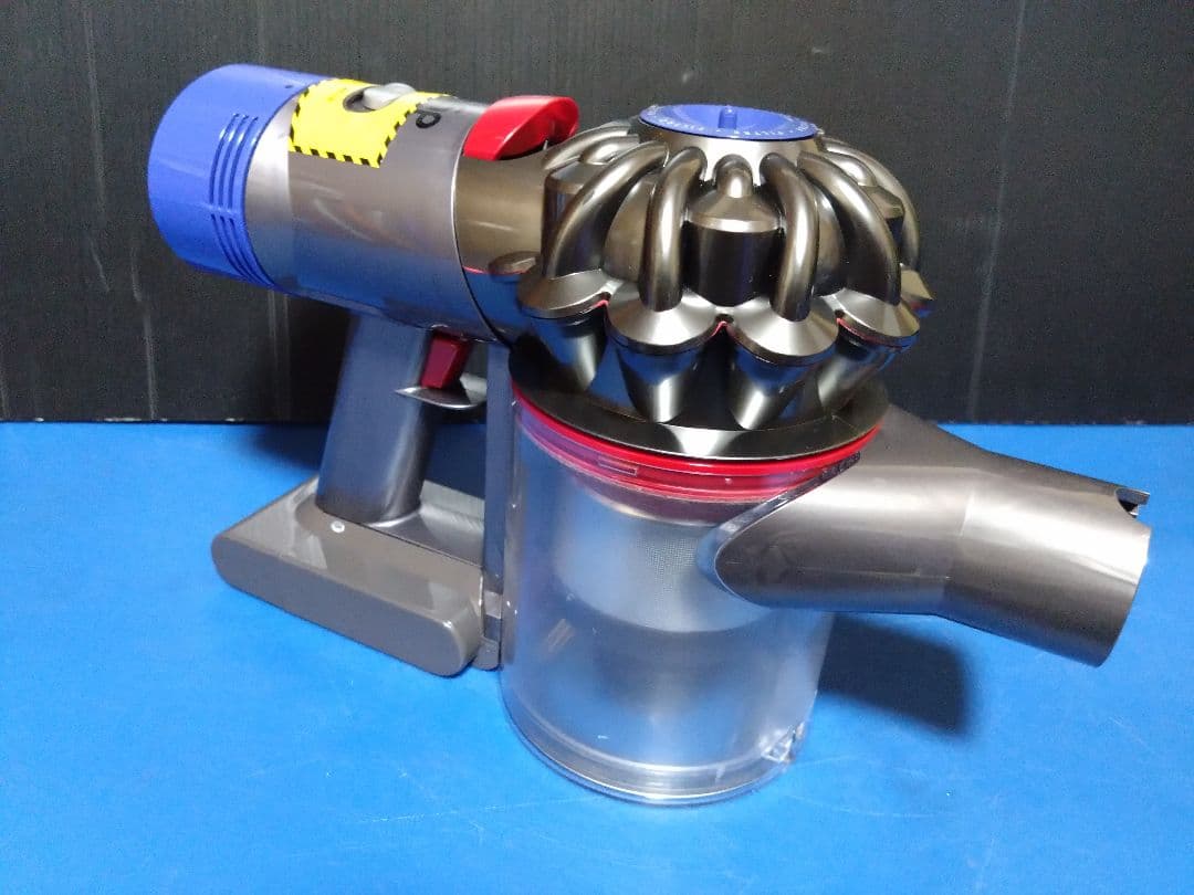 お勧め品！新品バッテリー！dyson V7 SV-11 コードレス クリーナー